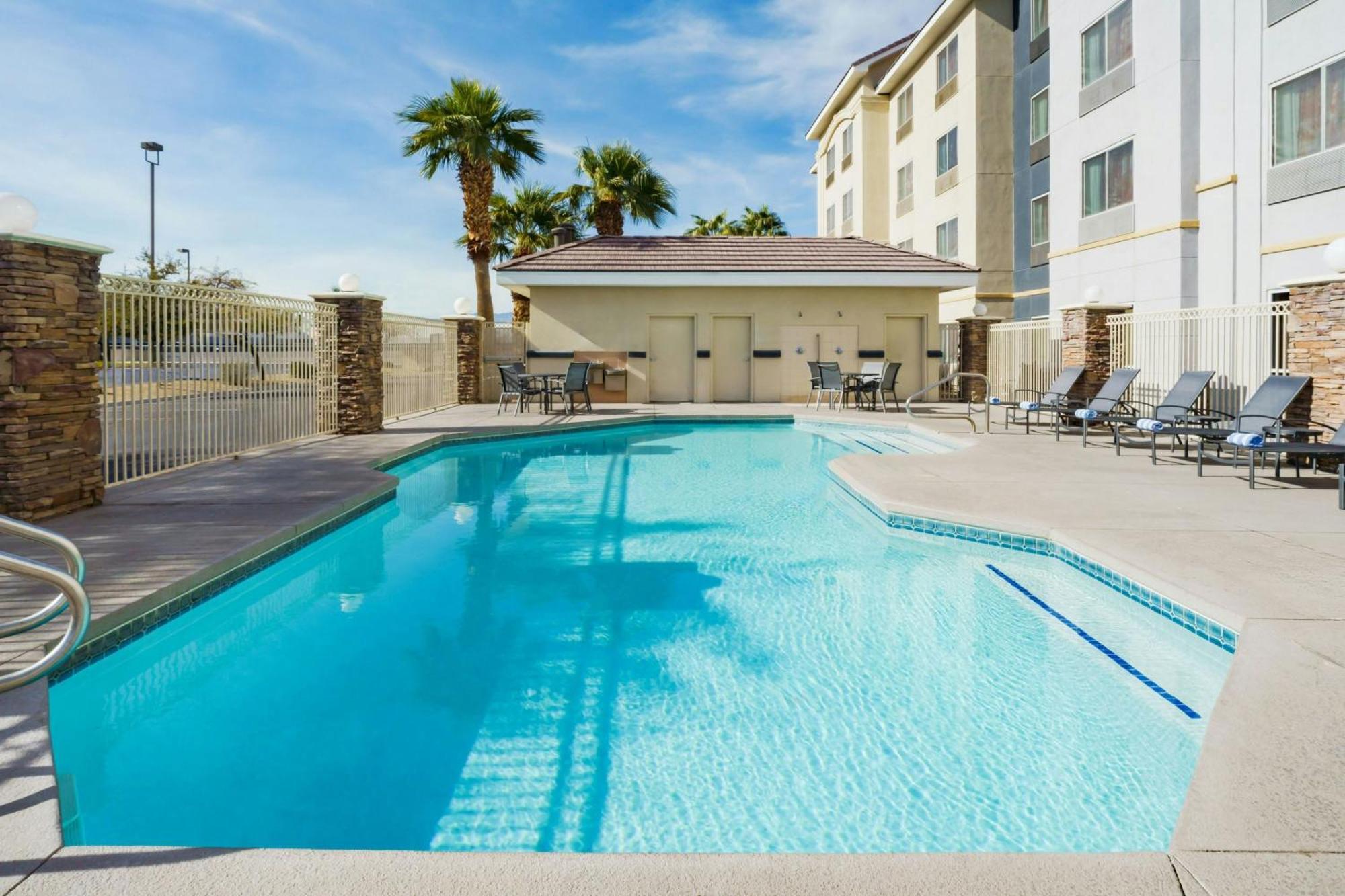 Fairfield By Marriott Inn & Suites Las Vegas Stadium Area Екстер'єр фото